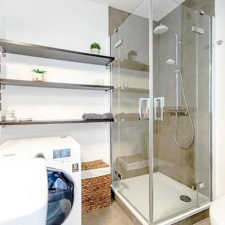 아파트 Klifowa 68 *