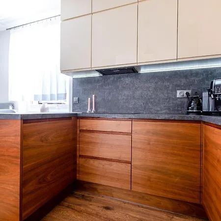 아파트 Klifowa 68