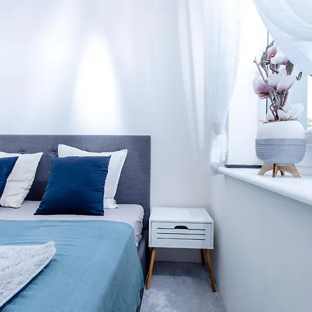 아파트 Klifowa 68 *